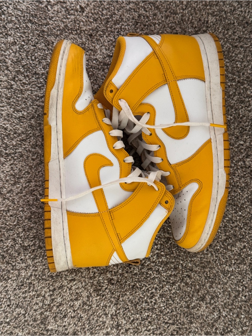 Nike dunk high Sneakers Yellow White